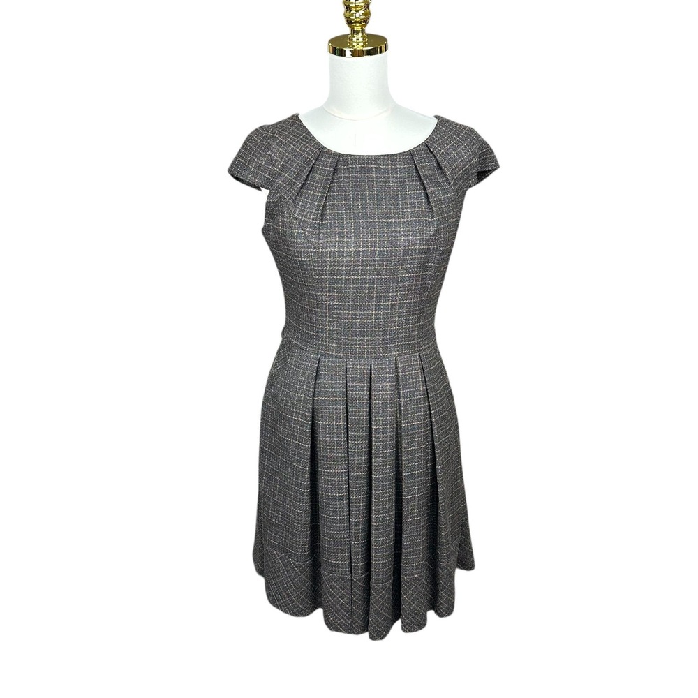 Grey Brown Plaid Pleated Cap Sleeve Fit‎ and Flare Dress Size M Pocketed Preppy
